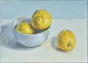 Trois citrons et bol blanc